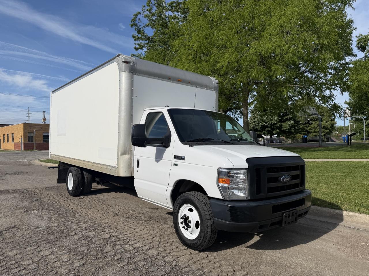 ford e-series cutaway 2019 1FDWE3F67KDC37567 image ford e-series cutaway 2019 1FDWE3F67KDC37567 image